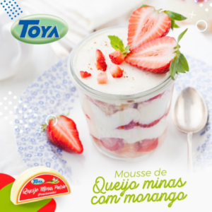 Leia mais sobre o artigo Mousse de Queijo Minas com Morango